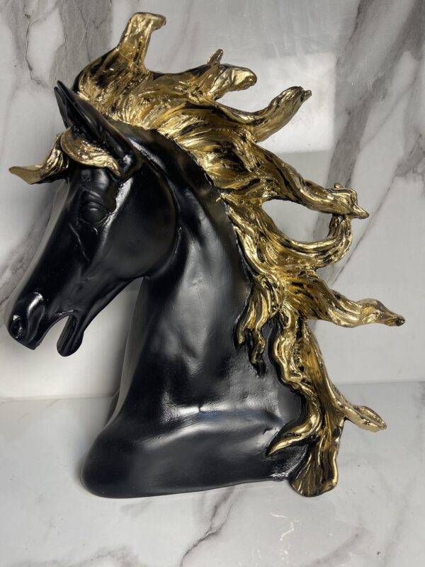 Luxury Black & Gold Horse Head Sculpture – Elegant Home Decor Accent