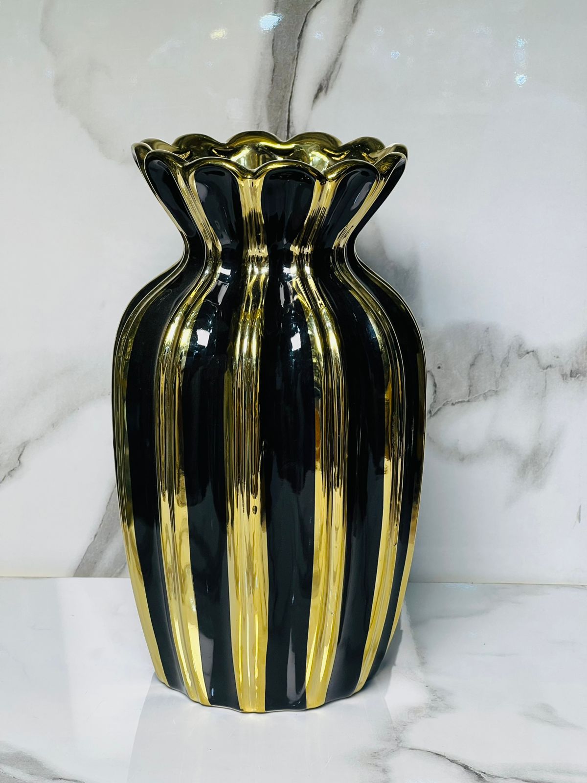 premium white & gold striped ceramic vase – 10 inch imported waterproof flower vase premium white & gold striped ceramic vase – 10 inch imported waterproof flower vase