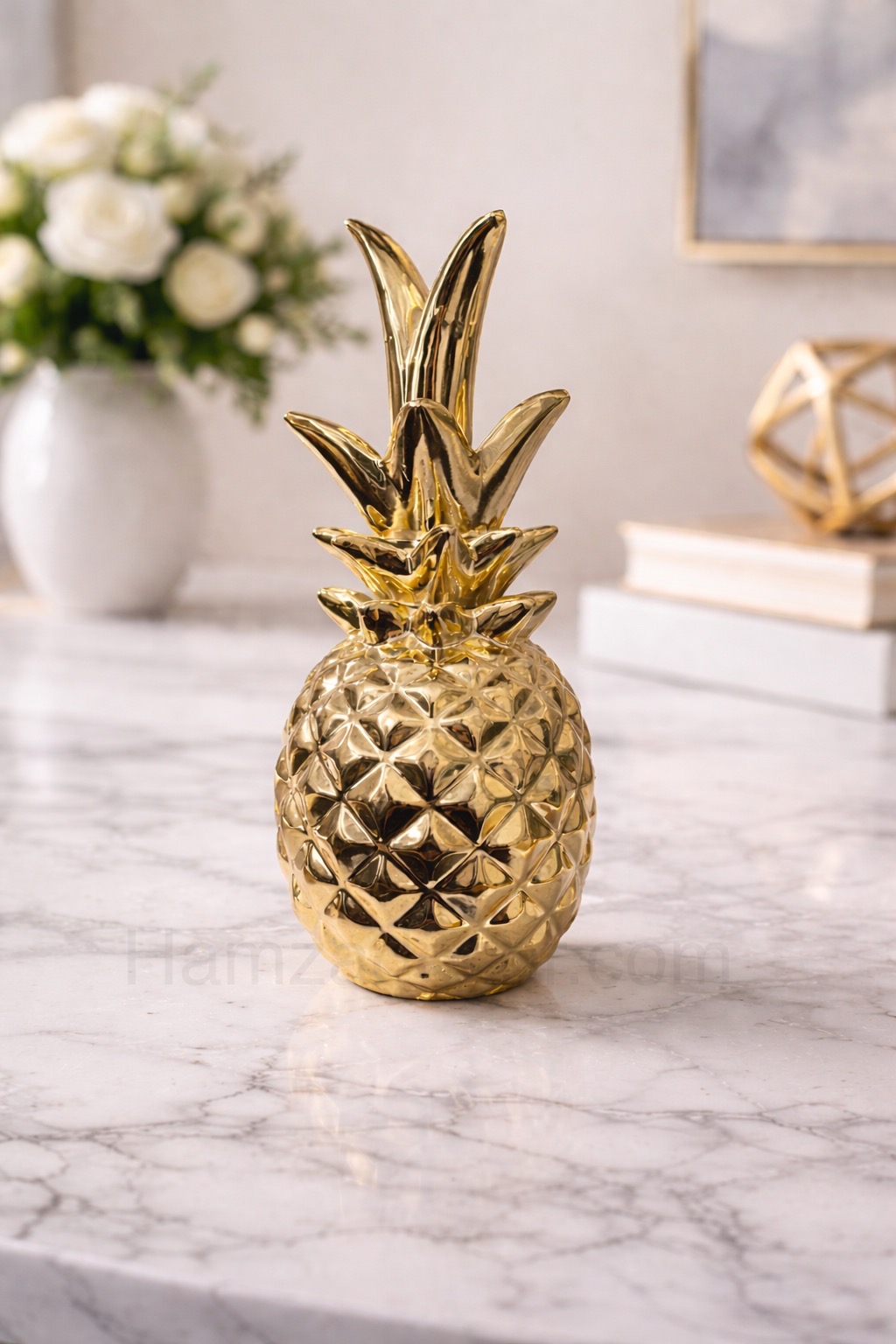 imported ceramic pineapple décor – luxury gold finish imported ceramic pineapple décor – luxury gold finish